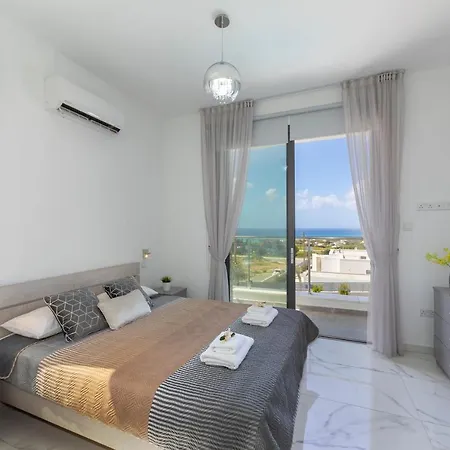 Andromeda, Sea Caves Villa