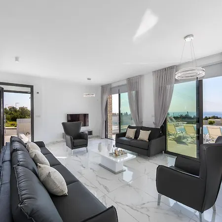 Villa Andromeda, Sea Caves Peyia