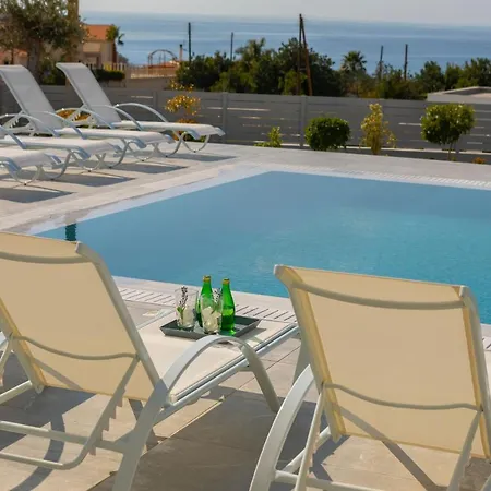 Andromeda, Sea Caves Villa Peyia