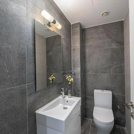 Andromeda, Sea Caves * Pegeia