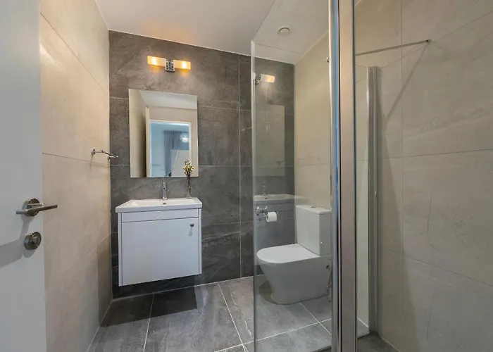 Andromeda, Sea Caves