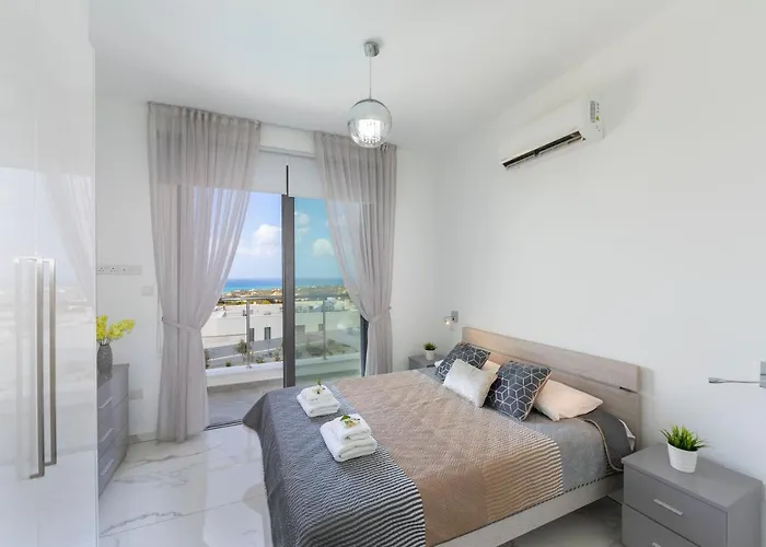 Andromeda, Sea Caves Villa