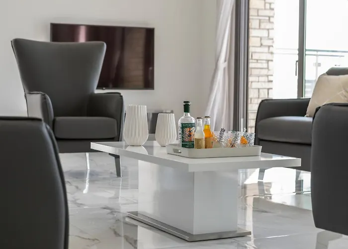 Villa Andromeda, Sea Caves Peyia