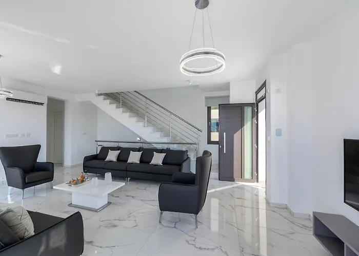 Andromeda, Sea Caves