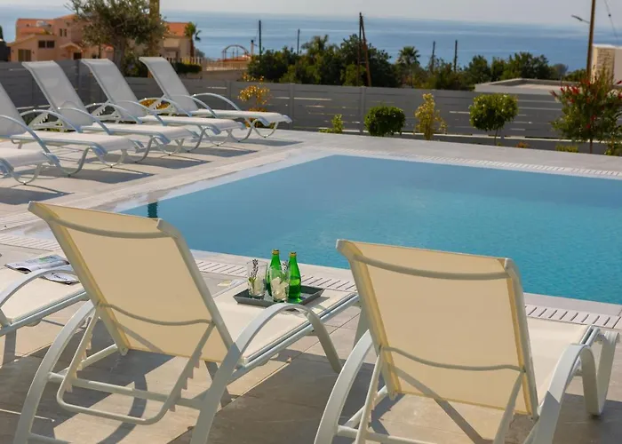 Andromeda, Sea Caves Villa Peyia